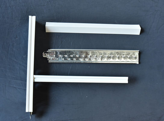 T-vormig stalen materiaal bakverf keel hangend plafond in traditionele ontwerpstijl