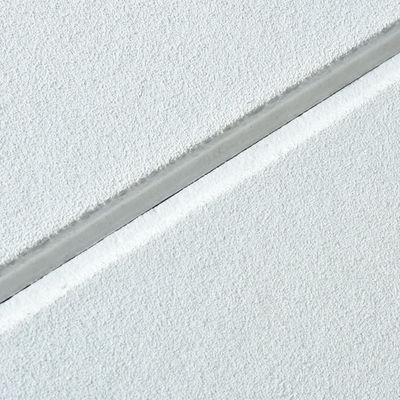 Moderne ontwerp USG BORAL Valse plafond Mineraalwol board met poedercoating