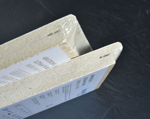 Gepersonaliseerde grootte Armstrong akoestisch opgehangen mineraalvezel plafond bord