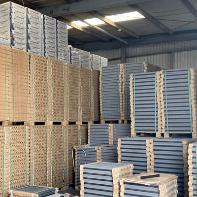 Buitenste cementkant van cementvezelplaat met gepolijst oppervlak